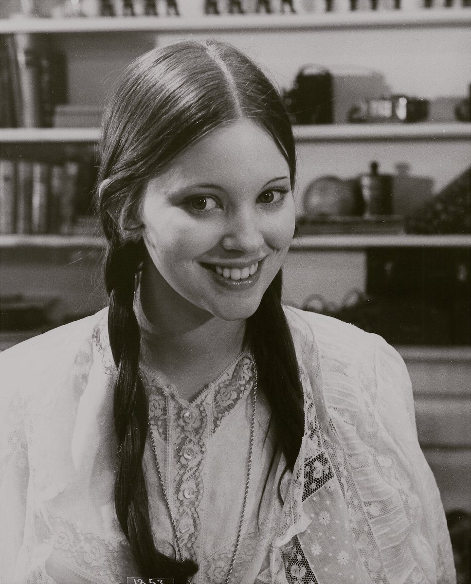 Lynne Frederick; Hillingdon,Londra,İngiltere doğumlu İngiliz  oyuncu