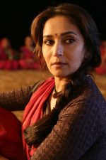 Madhuri Dixit; Mumbai, Maharaştra, Hindistan doğumlu Hint oyuncu