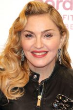 Madonna; Bay City, Michigan, ABD doğumlu Madonna Louise Ciccone olarak da bilinen Amerikalı şarkıcı, söz yazarı, iş kadını oyuncu, idari yapımcı