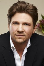 Marc Blucas; Butler, Pensilvanya, ABD doğumlu Amerikalı oyuncu