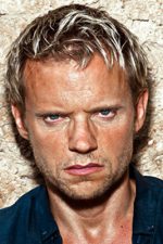 Marc Warren; Northampton,Northamptonshire,İngiltere doğumlu İngiliz  oyuncu, senarist, idari yapımcı