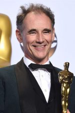 Mark Rylance; Ashford,Surrey,İngiltere doğumlu David Mark Rylance Waters olarak da bilinen İngiliz oyuncu