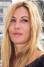 Mathilde Seigner; Paris, Fransa doğumlu Fransız oyuncu