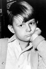 Matthew Garber; Stepney,Londra,İngiltere doğumlu İngiliz oyuncu