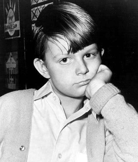 Matthew Garber; Stepney,Londra,İngiltere doğumlu İngiliz  oyuncu