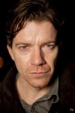 Max Beesley; Burnage,Lancashire,İngiltere doğumlu İngiliz  oyuncu, müzisyen