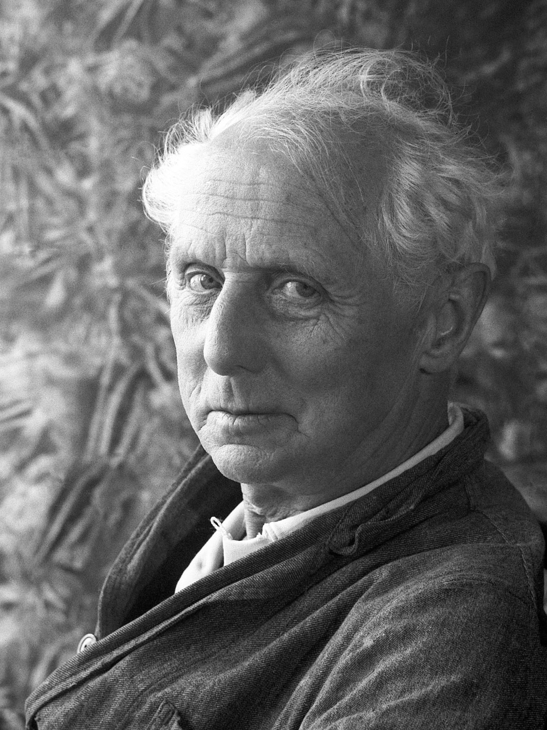 Max Ernst; Brühl, Kuzey Ren-Vestfalya, Almanya doğumlu Alman ressam, şair, heykeltıraş, oyuncu