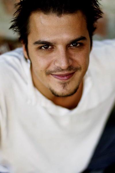 Mehmet Günsür; Fatih, İstanbul, Türkiye doğumlu Türk oyuncu