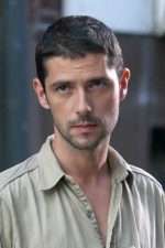 Melvil Poupaud; Paris, Fransa doğumlu Fransız oyuncu