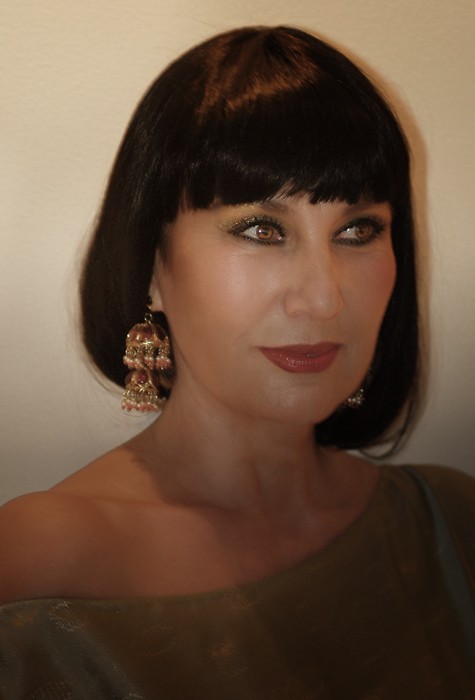 Merih Akalın; Eskişehir, Türkiye doğumlu Türk oyuncu