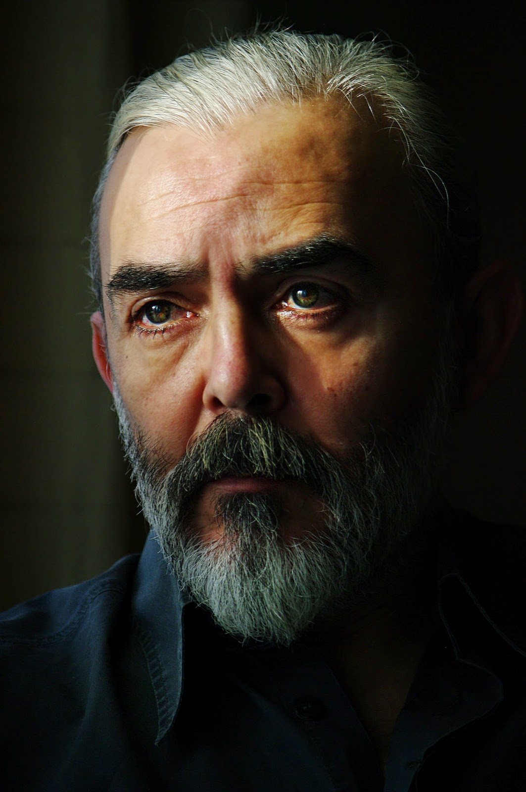 Mete Özgencil; Türk besteci, yazar, yönetmen, senarist