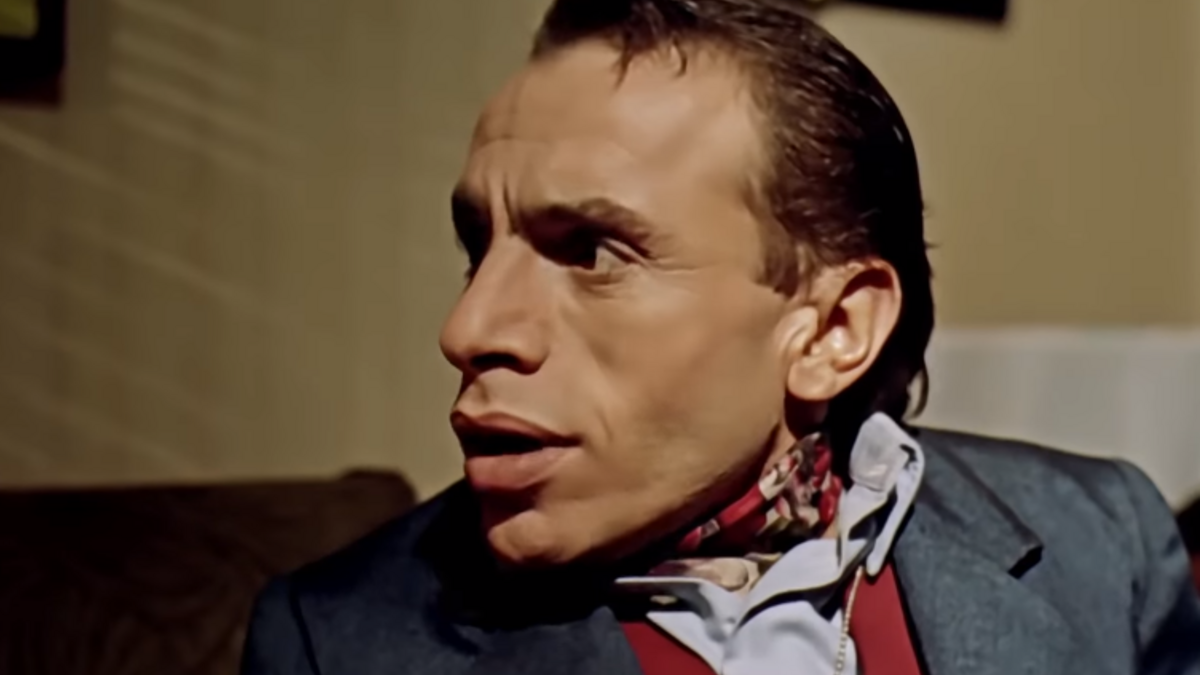 Mevlüt Demiryay; Ulukışla, Niğde, Türkiye doğumlu Türk oyuncu