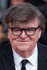 Michael Moore; Flint, Michigan, ABD doğumlu Michael Francis Moore olarak da bilinen Amerikalı oyuncu, senarist, yapımcı, yazar