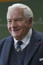 Michel Galabru; Safi, Fas doğumlu Michel Louis Edmond Galabru olarak da bilinen Fransız oyuncu