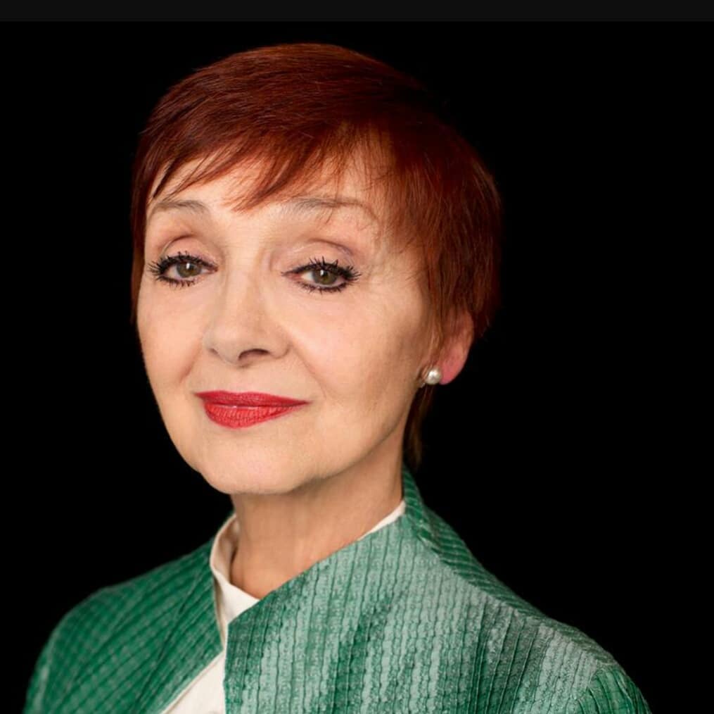 Milena Vukotic; Roma, İtalya doğumlu İtalyan oyuncu