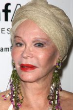 Monique van Vooren; Brüksel, Belçika doğumlu Amerikalı dansçı oyuncu