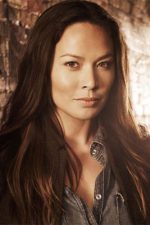 Moon Bloodgood; Alliance, Nebraska, ABD doğumlu Amerikalı model oyuncu