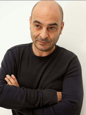 Murat Daltaban; Ankara, Türkiye doğumlu Türk oyuncu, yönetmen