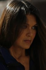 Nia Peeples; Hollywood, Los Angeles, Kaliforniya, ABD doğumlu Amerikalı şarkıcı oyuncu