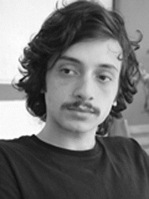 Onur Ünsal; İzmir, Türkiye doğumlu Türk oyuncu