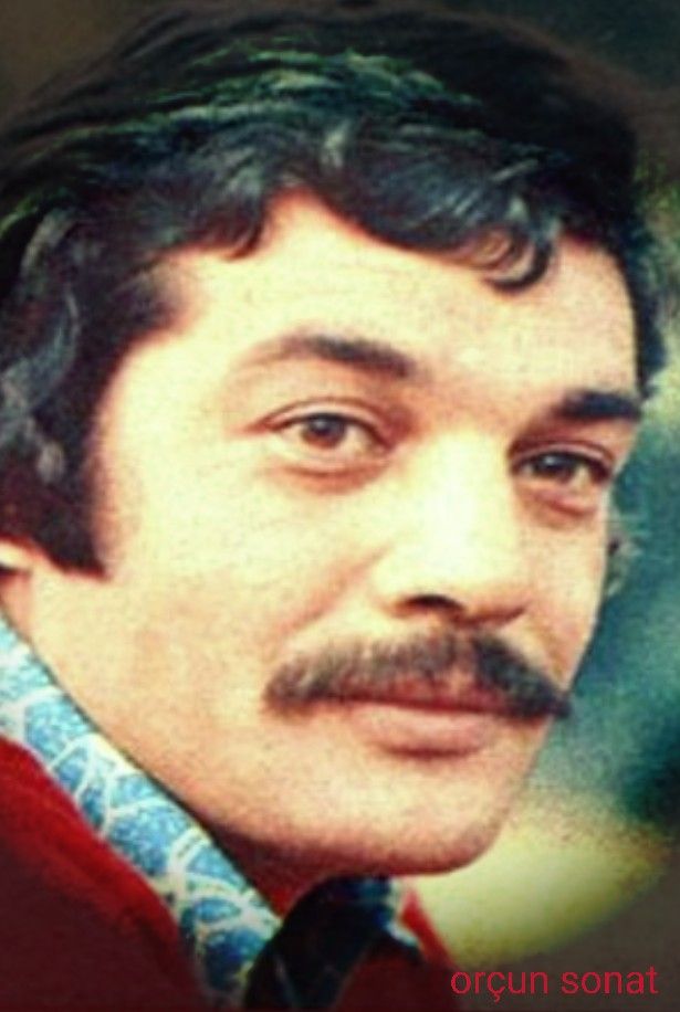 Orçun Sonat; Samsun, Türkiye doğumlu Türk oyuncu