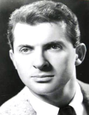 Orhan Elmas; İstanbul, Türkiye doğumlu Türk yönetmen, oyuncu, senarist