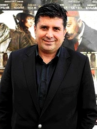Ömer Faruk Sorak; Ankara, Türkiye doğumlu Türk yönetmen, görüntü yönetmeni, yapım sorumlusu, genel yayın yönetmeni