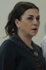 Özay Fecht; İstanbul, Türkiye doğumlu Türk oyuncu