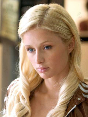 Paris Hilton; New York City, New York, ABD doğumlu Amerikalı manken, moda tasarımcısı, şarkıcı oyuncu, uygulayıcı yapımcı