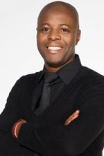 Pascal Nouma; Épinay-sur-Seine, Seine-Saint-Denis, Fransa doğumlu Fransız sporcu, futbolcuoyuncu