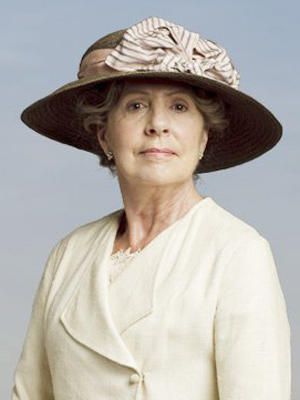 Penelope Wilton; Scarborough,Kuzey Yorkshire,İngiltere doğumlu Penelope Alice Wilton olarak da bilinen İngiliz  oyuncu