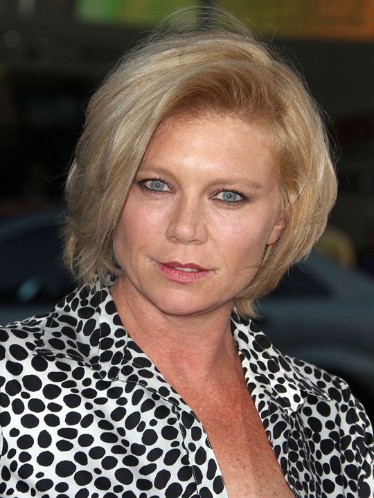 Peta Wilson; Sidney, Yeni Güney Galler, Avustralya doğumlu Avustralyalı oyuncu