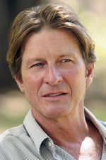 Brett Cullen; Peter Brett Cullen olarak da bilinen Amerikalı oyuncu