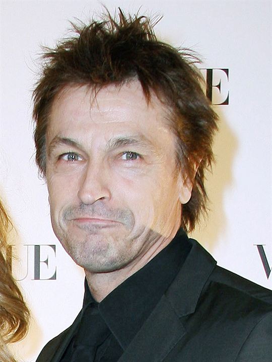 Peter O'Brien; Murray Bridge, Güney Avustralya, Avustralya doğumlu Avustralyalı oyuncu