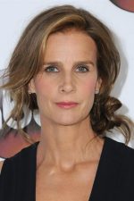 Rachel Griffiths; Melbourne, Victoria, Avustralya doğumlu Rachel Ann Griffiths olarak da bilinen Avustralyalı oyuncu, yönetmen