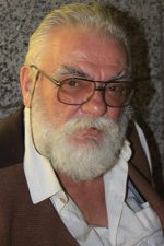 Raif Hikmet Çam; Salihli, Manisa, Türkiye doğumlu Türk oyuncu