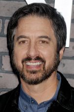 Ray Romano; Queens, New York City, New York, ABD doğumlu Raymond Albert Romano olarak da bilinen Amerikalı komedyen oyuncu, idari yapımcı, senarist, seslendirme sanatçısı