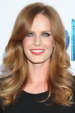 Rebecca Mader; Coldham's Lane,Cambridge,Cambridgeshire,İngiltere doğumlu İngiliz  oyuncu