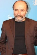 Reis Çelik; Ardahan, Kars, Türkiye doğumlu Türk yönetmen, senarist, kurgucu