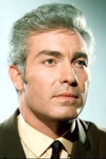 Richard Bradford; Tyler, Teksas, ABD doğumlu Amerikalı oyuncu