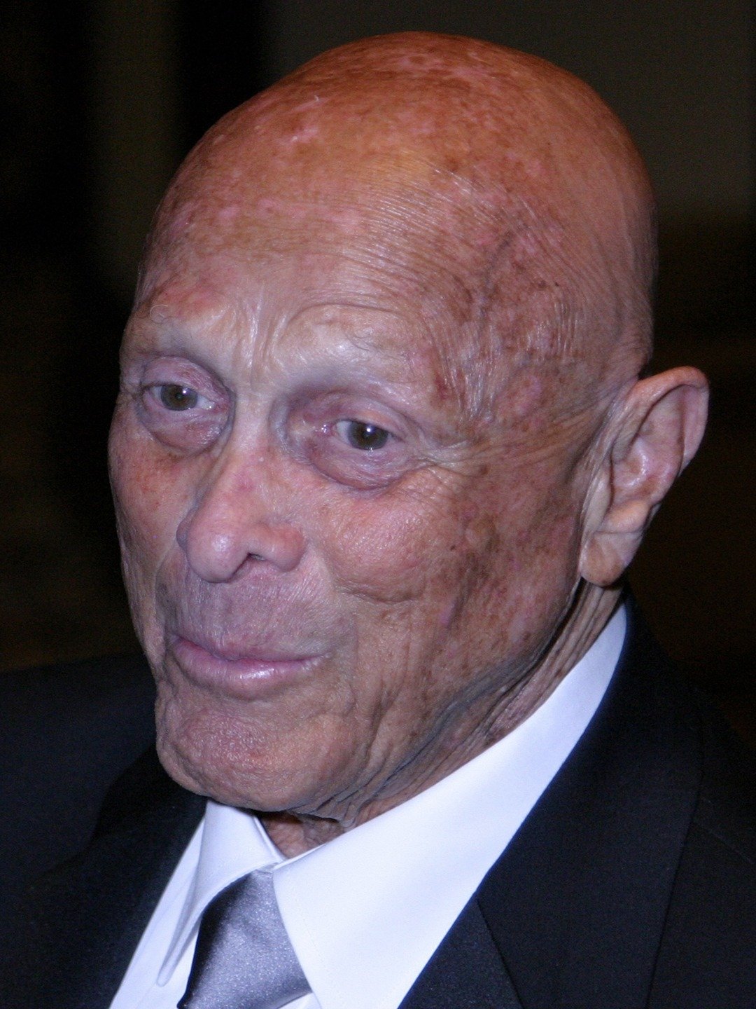 Richard H. Kline; Los Angeles, Kaliforniya, ABD doğumlu Amerikalı görüntü yönetmeni, kamera yardımcısı