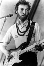 Richard Thompson; Notting Hill,Londra,İngiltere doğumlu İngiliz  müzisyen, besteci, oyuncu