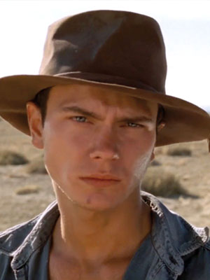 River Phoenix; River Jude Phoenix olarak da bilinen Amerikalı oyuncu