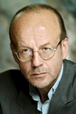 Roberto Accornero; Ivrea, Torino, İtalya doğumlu İtalyan oyuncu, seslendirme sanatçısı