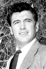 Rock Hudson; Winnetka, Illinois, ABD doğumlu Roy Harold Scherer, Jr. olarak da bilinen Amerikalı oyuncu