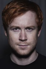 Rolf Kristian Larsen; Stavanger,Norveç doğumlu Norveçli  oyuncu