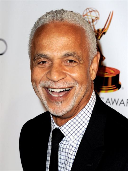 Ron Glass; Evansville, Indiana, ABD doğumlu Ronald Earle Glass olarak da bilinen Amerikalı oyuncu