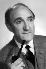 Ron Moody; Tottenham,Londra,İngiltere doğumlu Ronald Moodnick olarak da bilinen İngiliz oyuncu