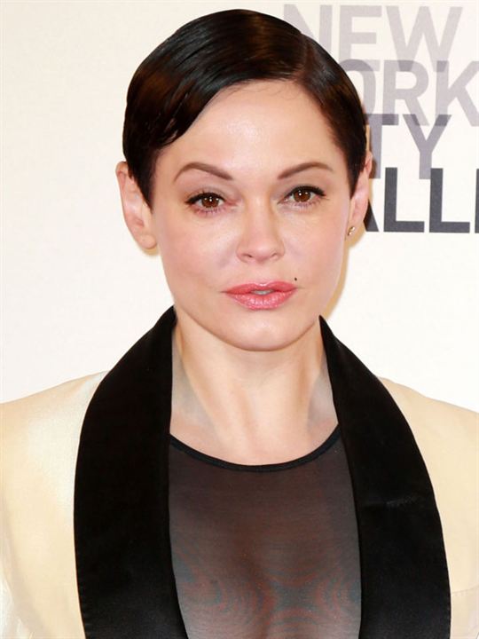 Rose McGowan; Floransa, İtalya doğumlu Rose Arianna McGowan olarak da bilinen Amerikalı oyuncu