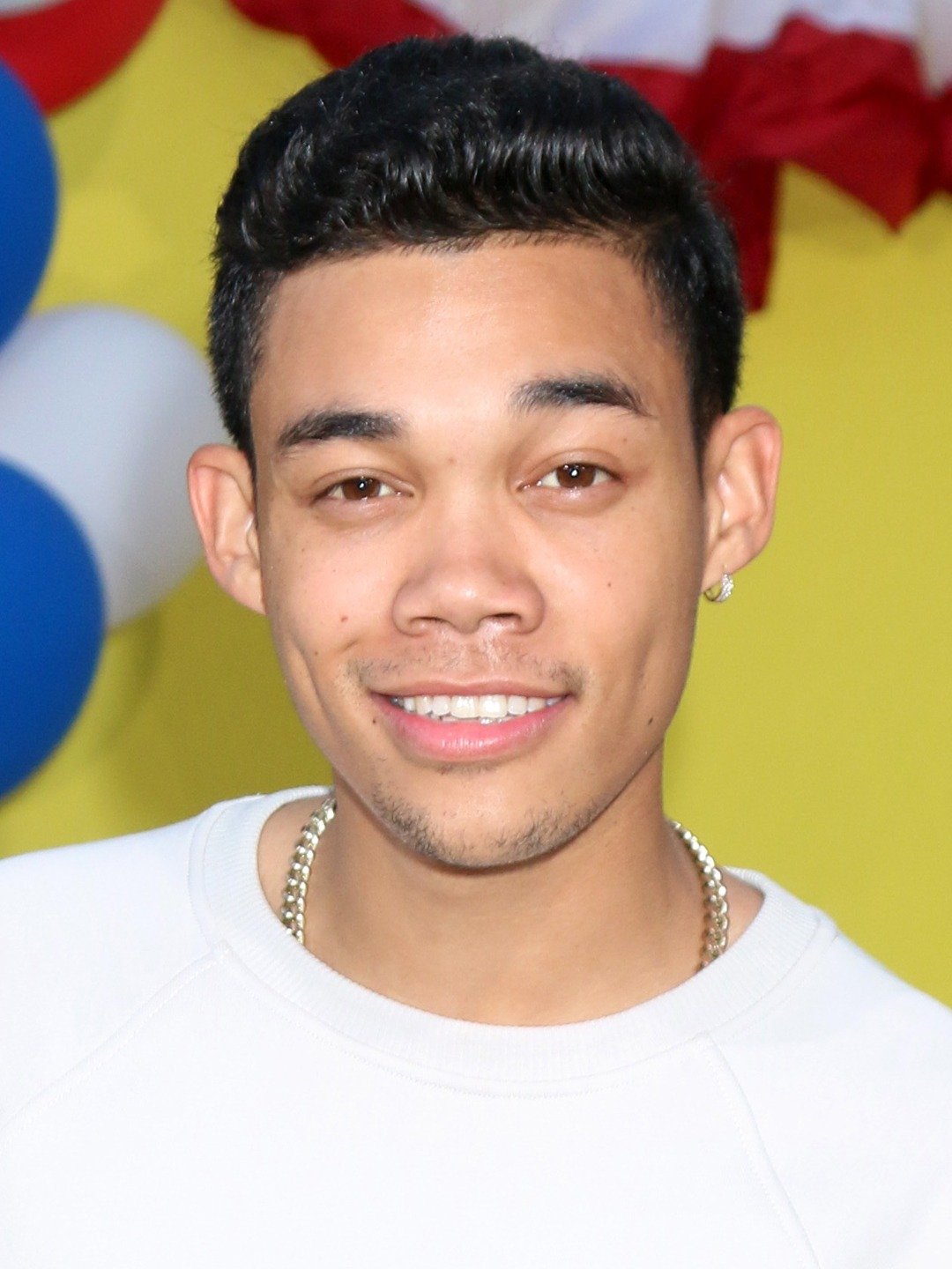 Roshon Fegan; Los Angeles, Kaliforniya, ABD doğumlu Amerikalı oyuncu